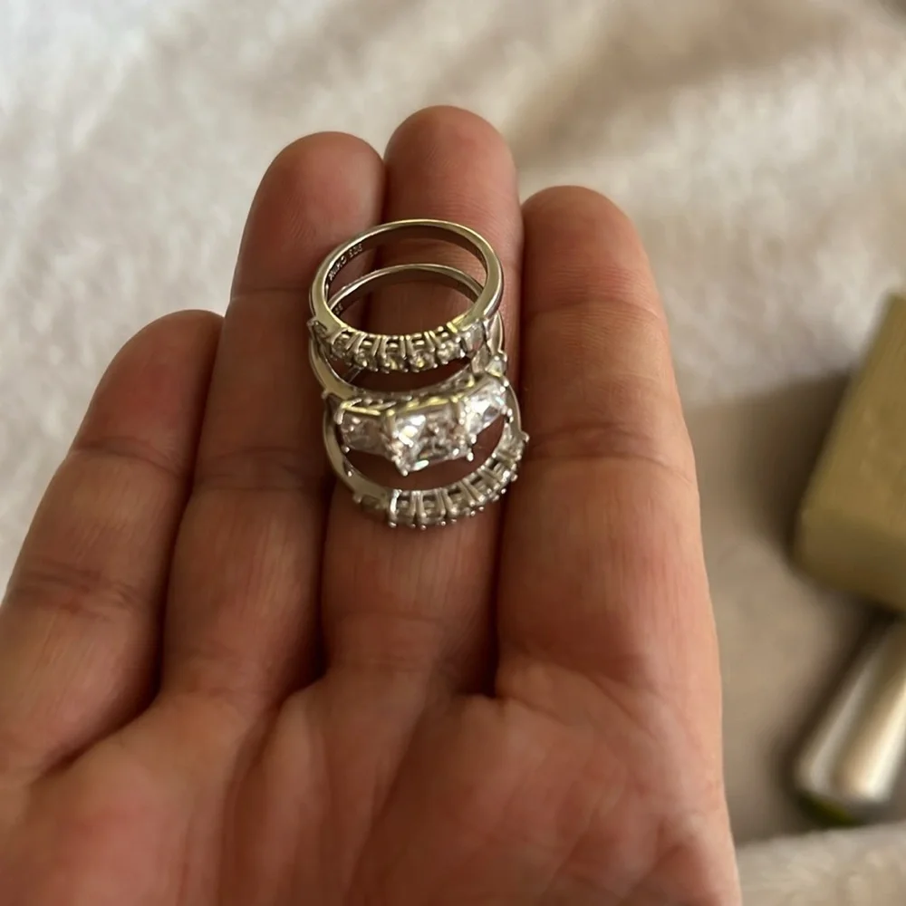 Elegant Sterling Silver-Engagement & Wedding Ring Set – Princess Cut & Round CZ